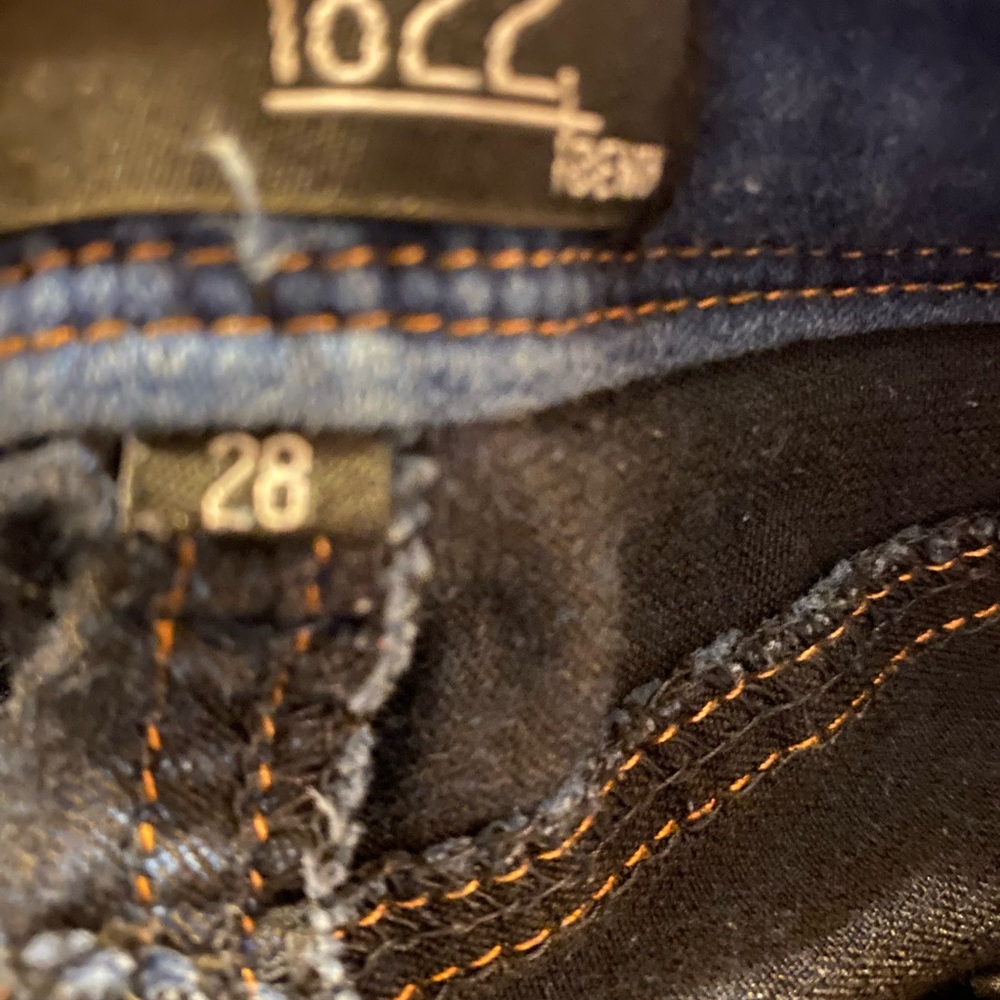 1822 Buttery Soft Blue Women's Jeans - Picture 6 of 8
